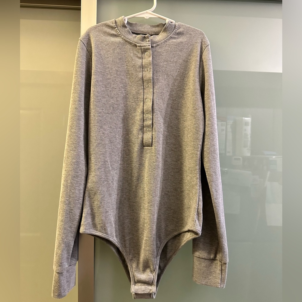 Long sleeve bodysuit